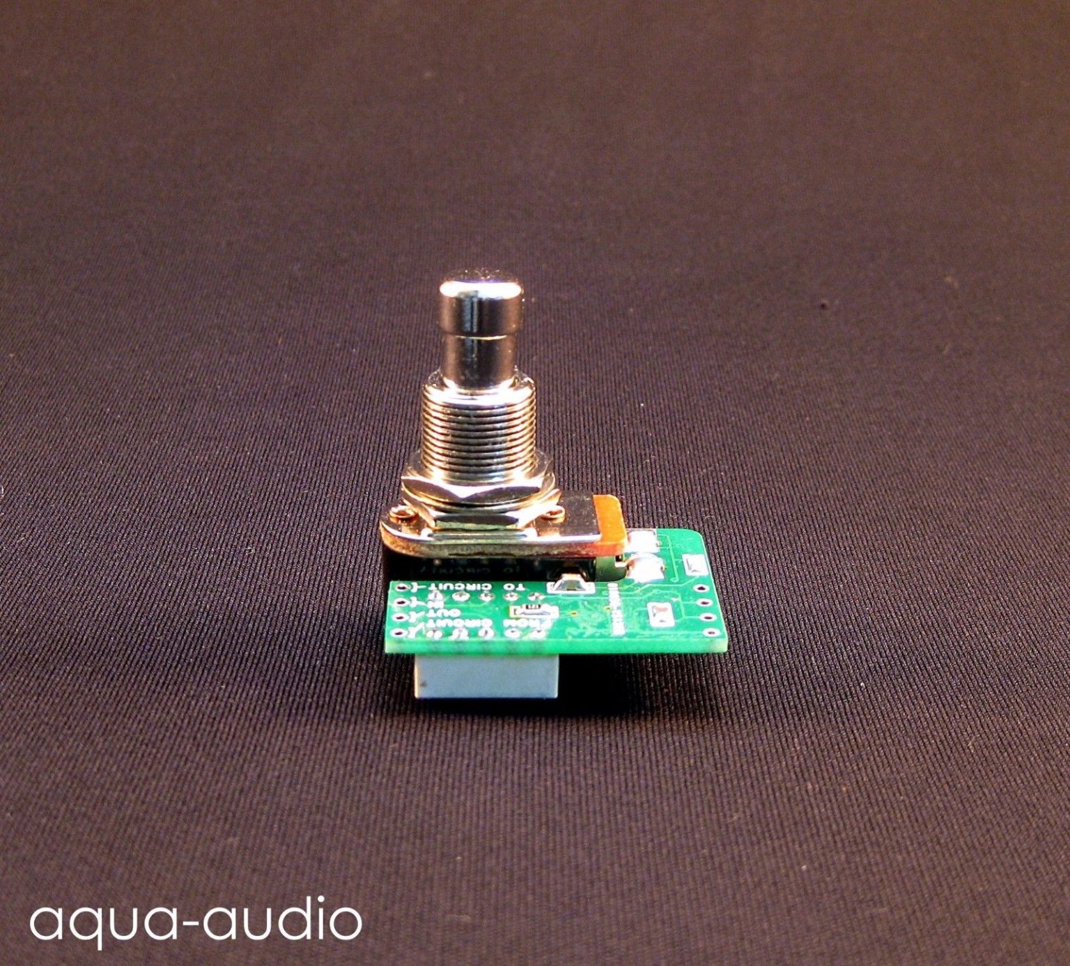 ESW5.0 – True Bypass Relay Module With Soft Switch – Aqua-Audio